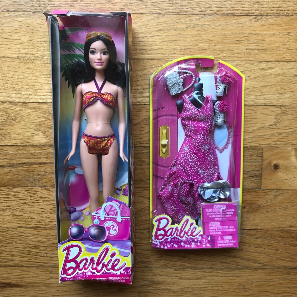 Barbie Beach Raquelle Doll & Dress/Accessories